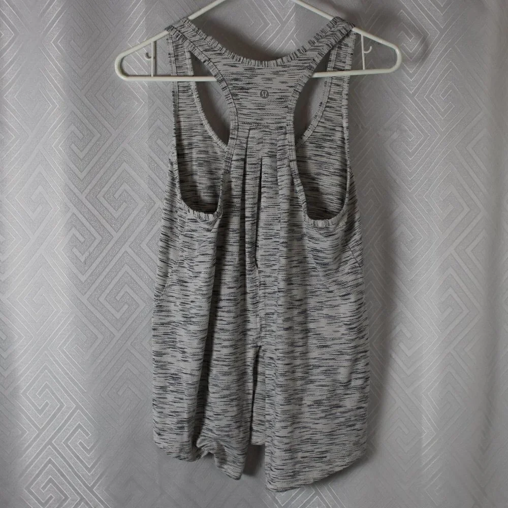 Lululemon Salute the Sun Singlet II Tiger Space Dye Black White